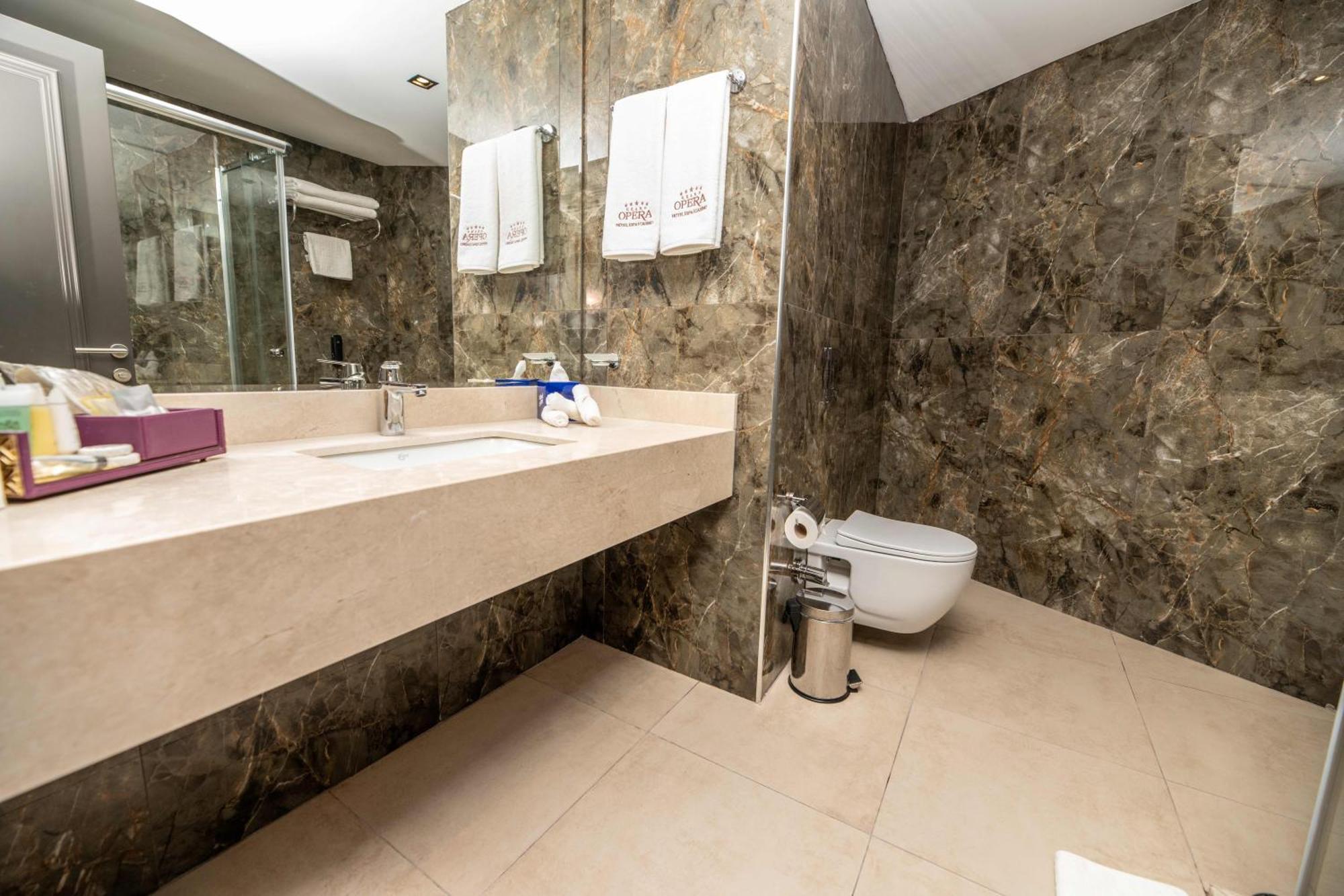 Grand Opera Hotel & Casino & Spa Kyrenia  Esterno foto