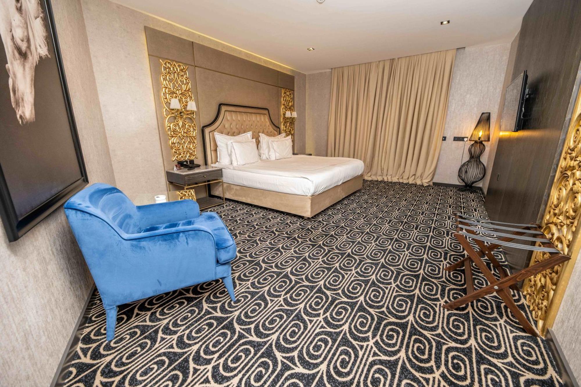 Grand Opera Hotel & Casino & Spa Kyrenia  Esterno foto