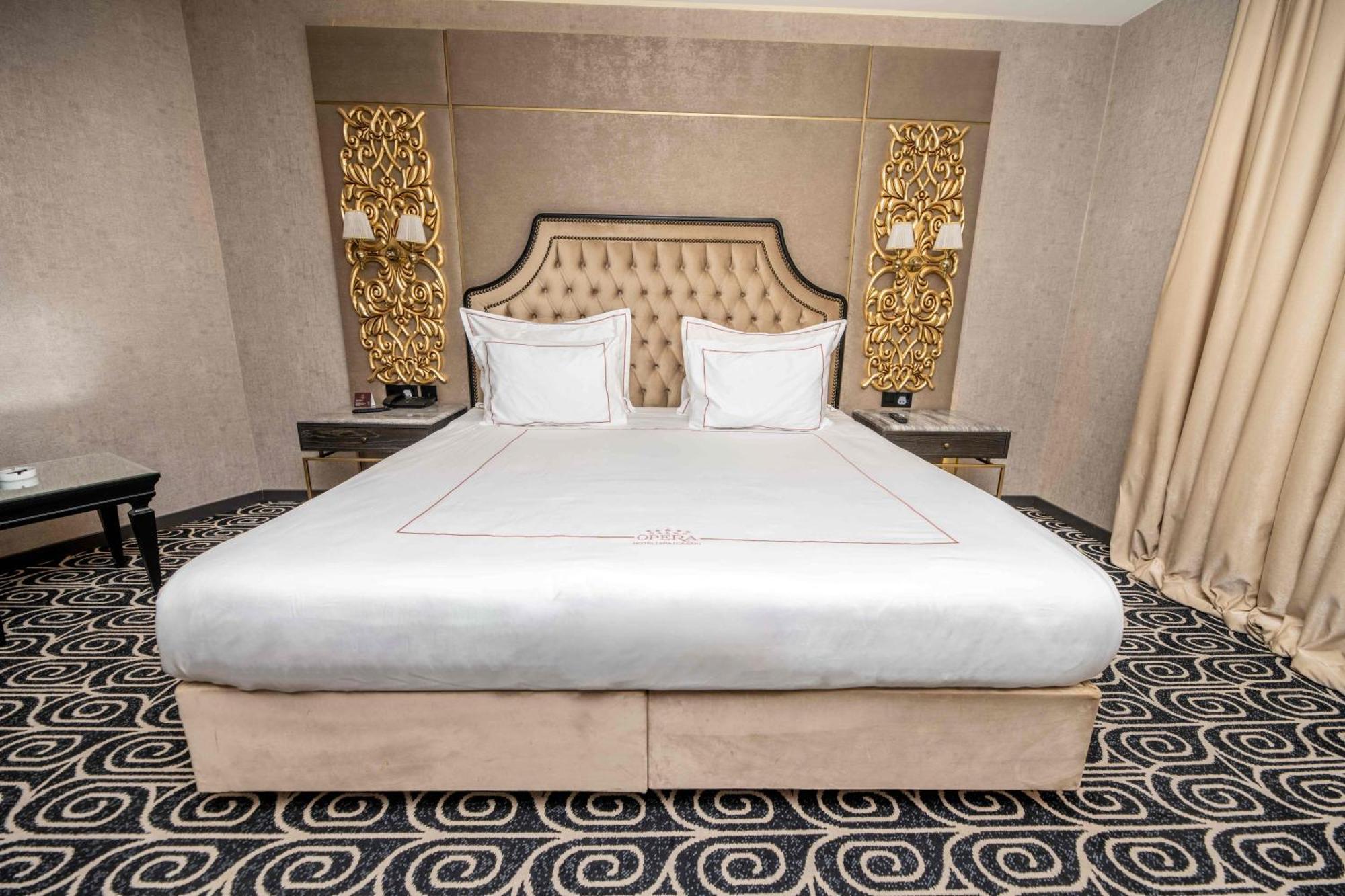 Grand Opera Hotel & Casino & Spa Kyrenia  Esterno foto