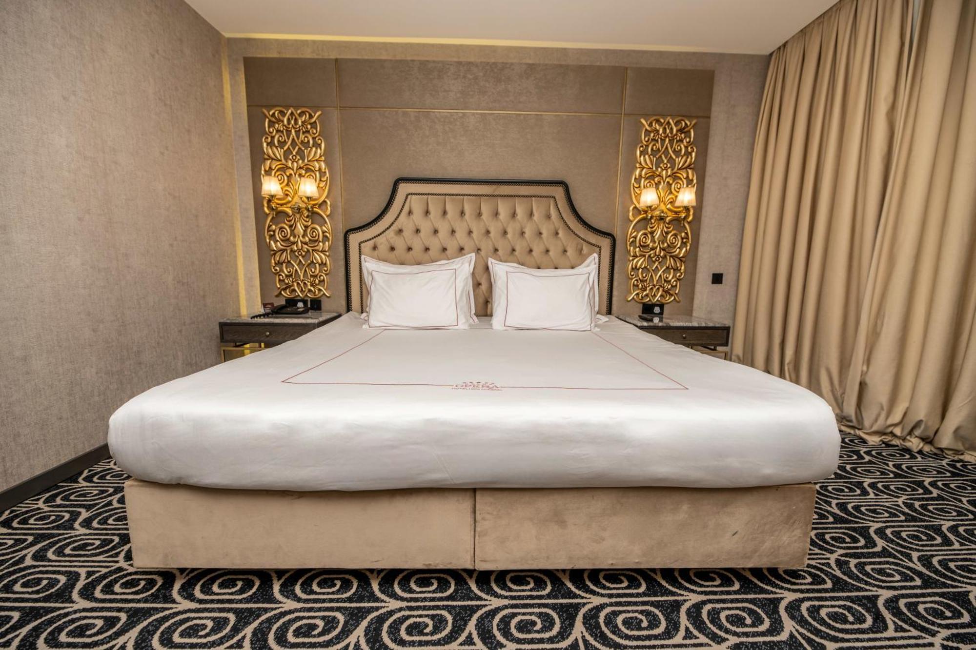 Grand Opera Hotel & Casino & Spa Kyrenia  Esterno foto
